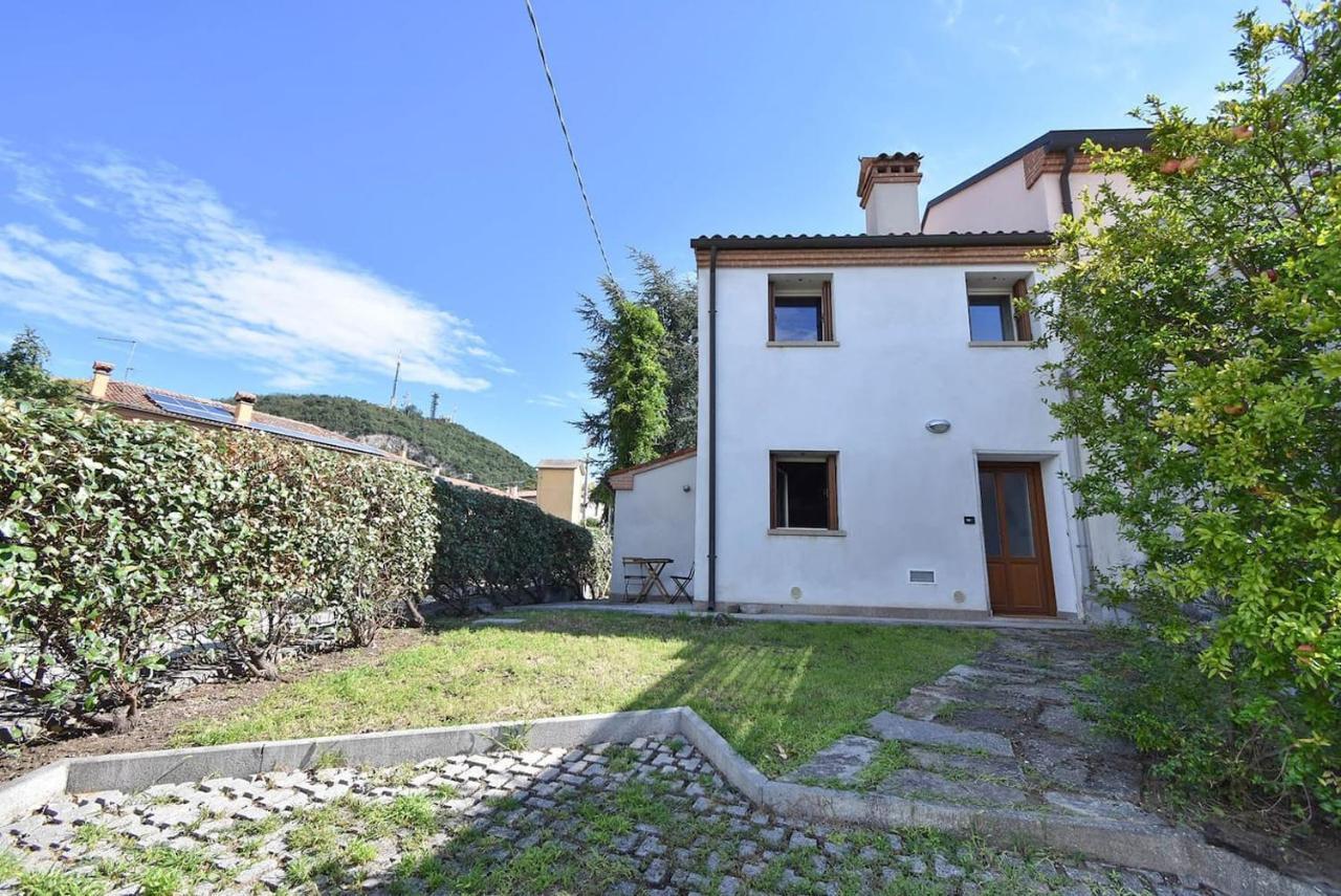 Calaone Wondeful Duplex Apartment Con Parcheggio X4 Baone Luaran gambar