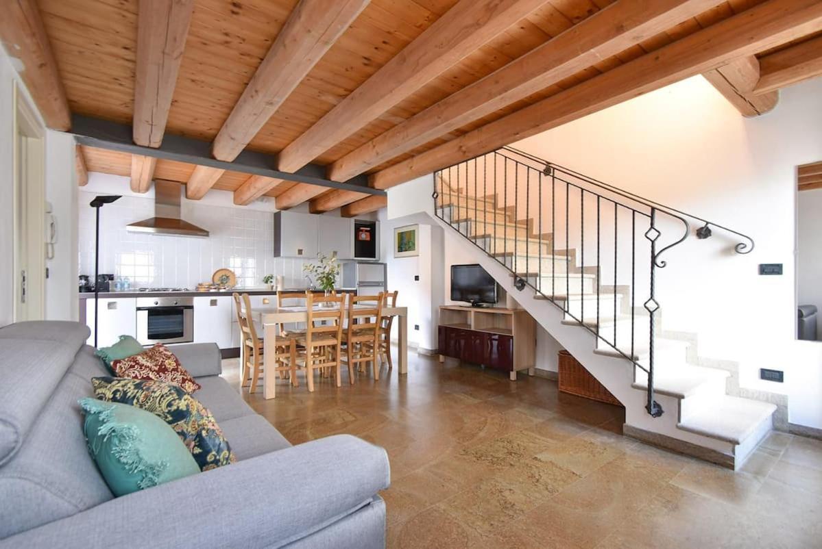 Calaone Wondeful Duplex Apartment Con Parcheggio X4 Baone Luaran gambar